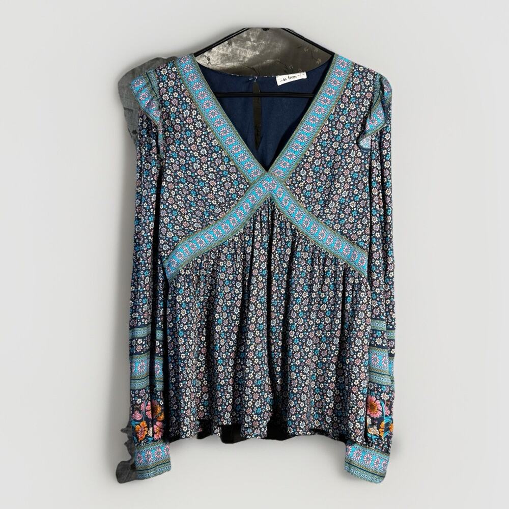 In Loom Medium Blue‎ Ditzy Floral V-Neck Bias Babydoll Shirt Balloon Sleeve Top